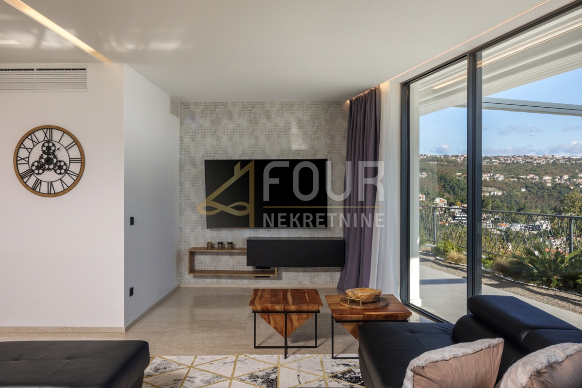 Stanovanje Volosko, Opatija, 294,64m2