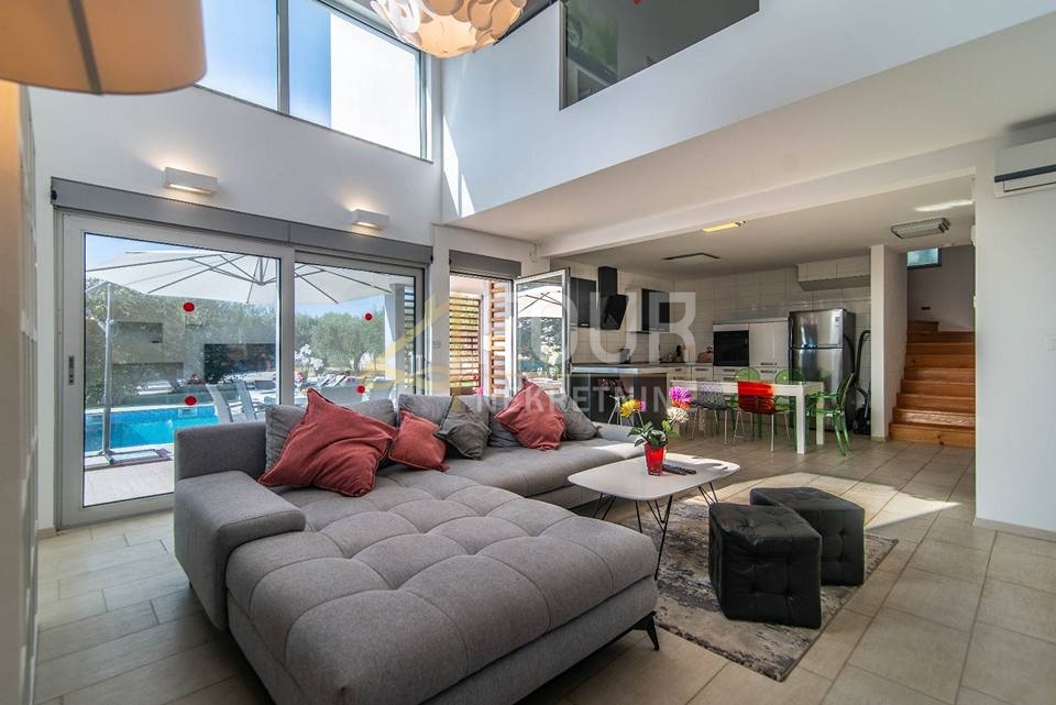 Istra, Vodnjan, samostojna hiša z bazenom