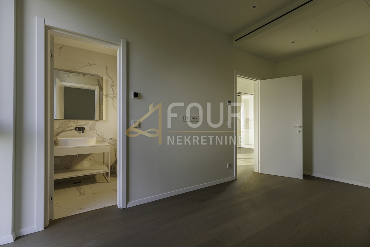 Istra, Umag - okolica, apartma - luksuzni letovišče, 1. vrsta do morja