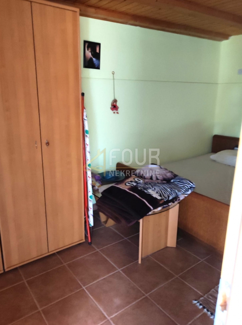 Otok Rab, hiša v vrsti, 136m2