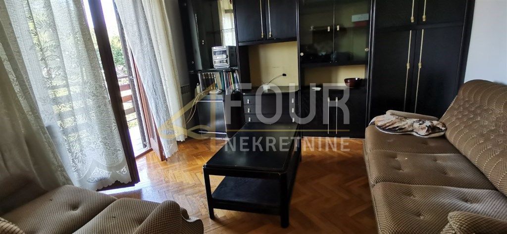 Hiša Podhum, Jelenje, 200m2