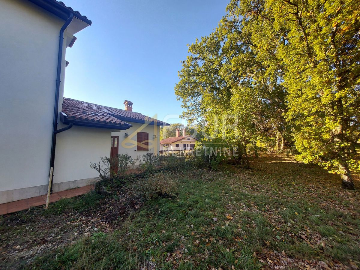 Hiša Labin, 300m2