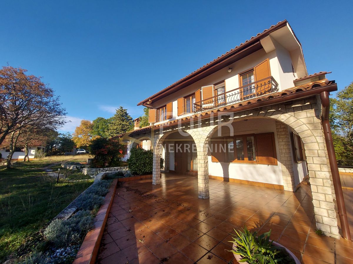 Hiša Labin, 300m2