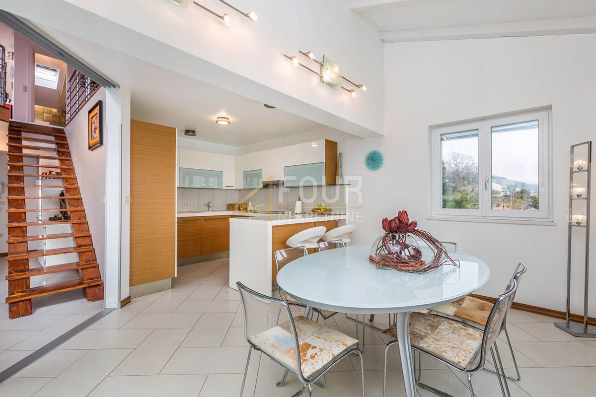 Stanovanje Opatija - Centar, Opatija, 202m2