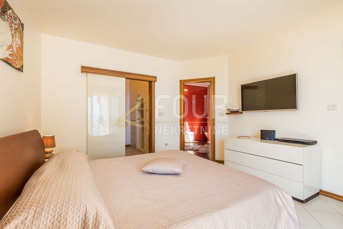 Stanovanje Opatija - Centar, Opatija, 202m2