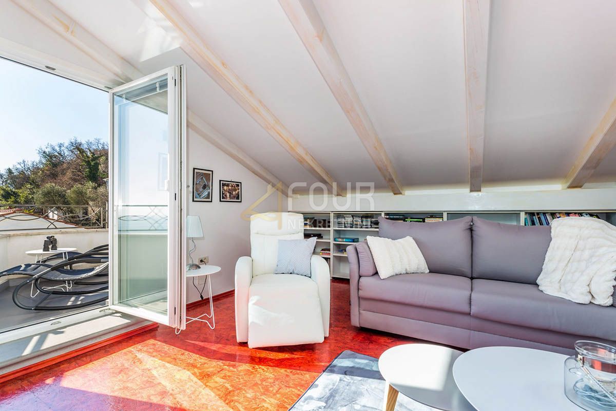 Stanovanje Opatija - Centar, Opatija, 202m2
