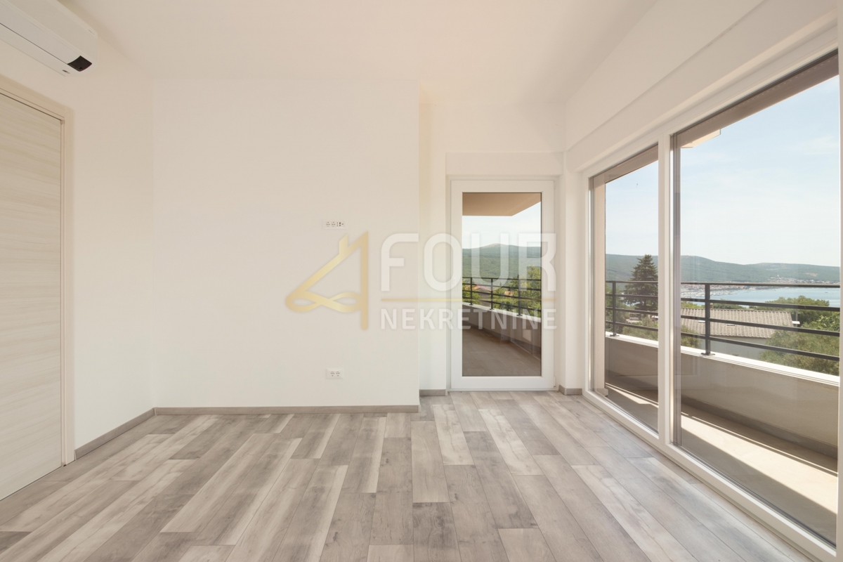 Hiša Kornić, Krk, 250m2