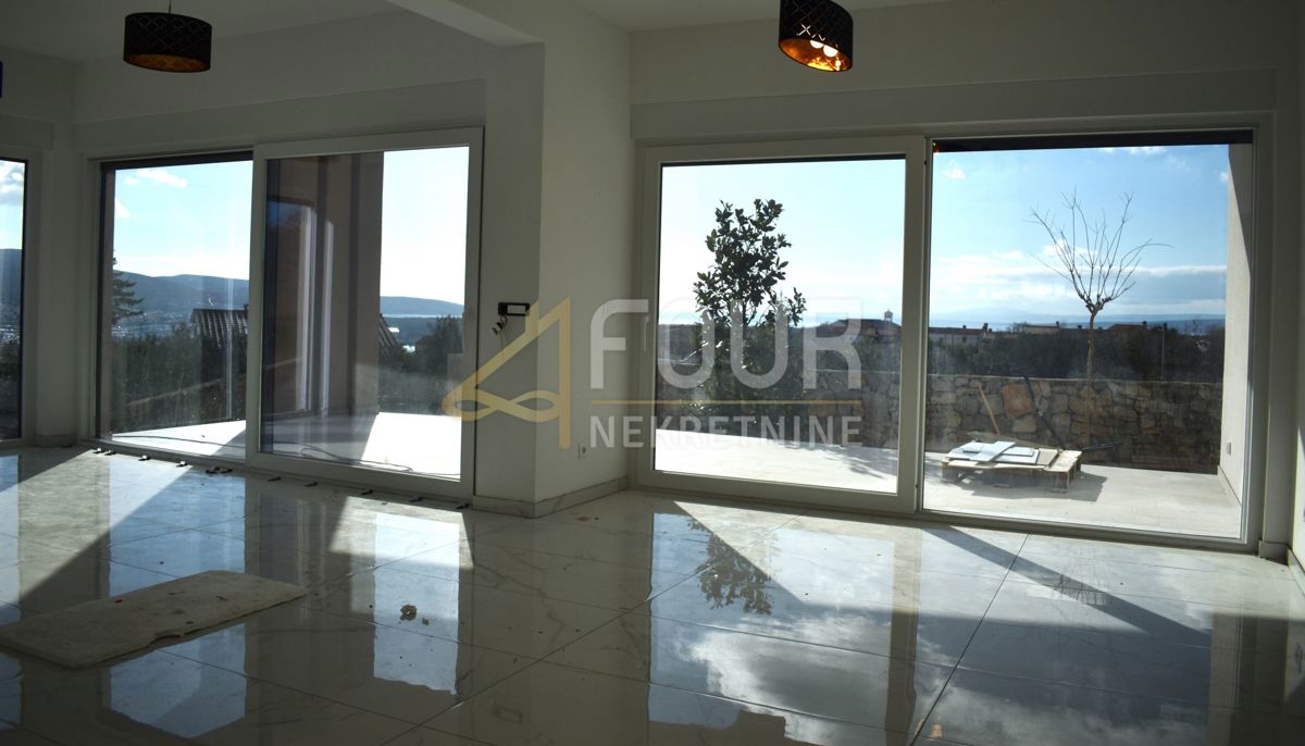 Hiša Kornić, Krk, 250m2