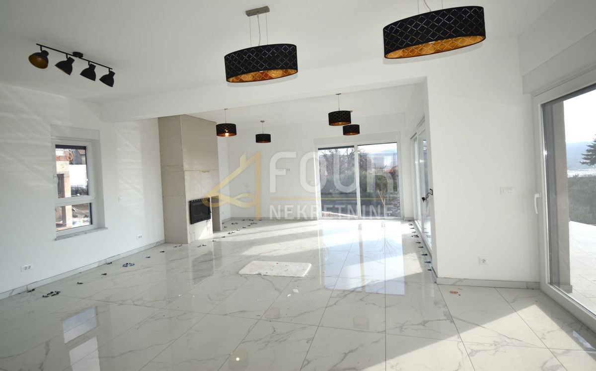 Hiša Kornić, Krk, 250m2