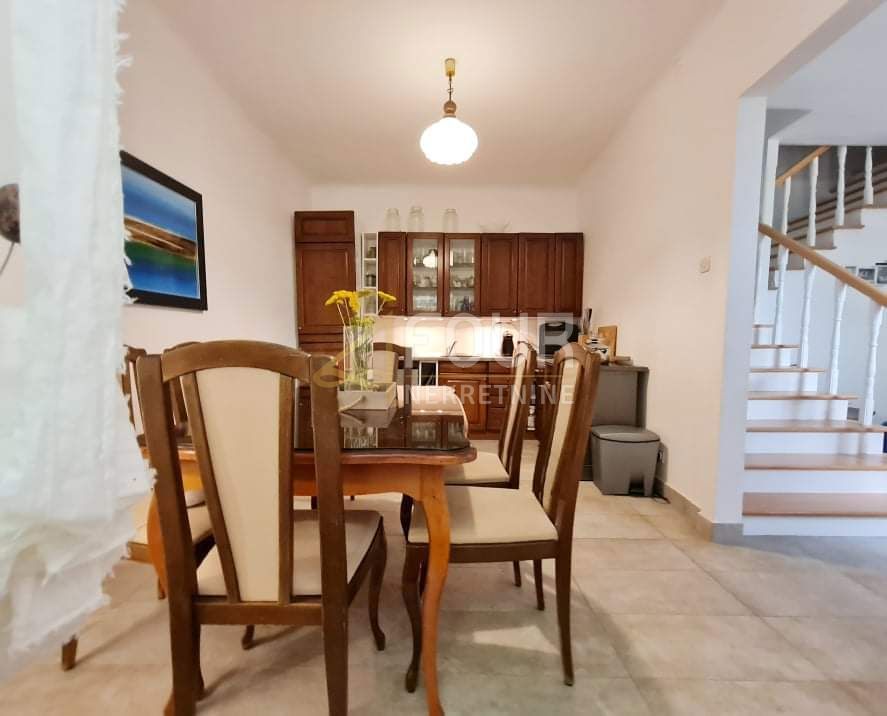 Hiša Nedešćina, Sveta Nedelja, 110m2