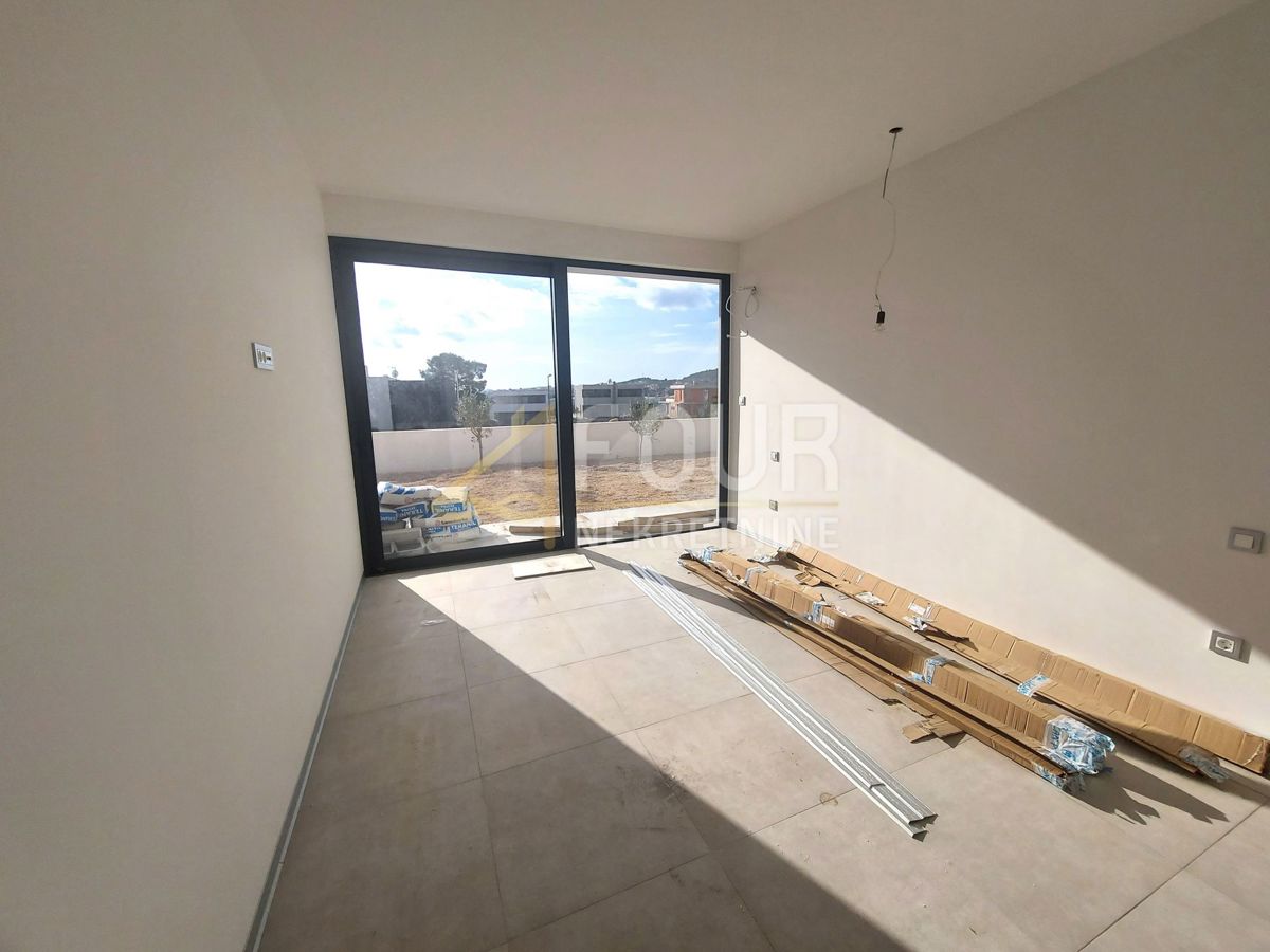 Hiša Vodice, 150m2