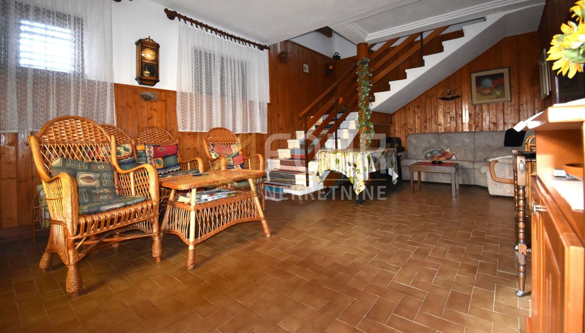 Hiša Grižane-Belgrad, Vinodolska Općina, 156m2