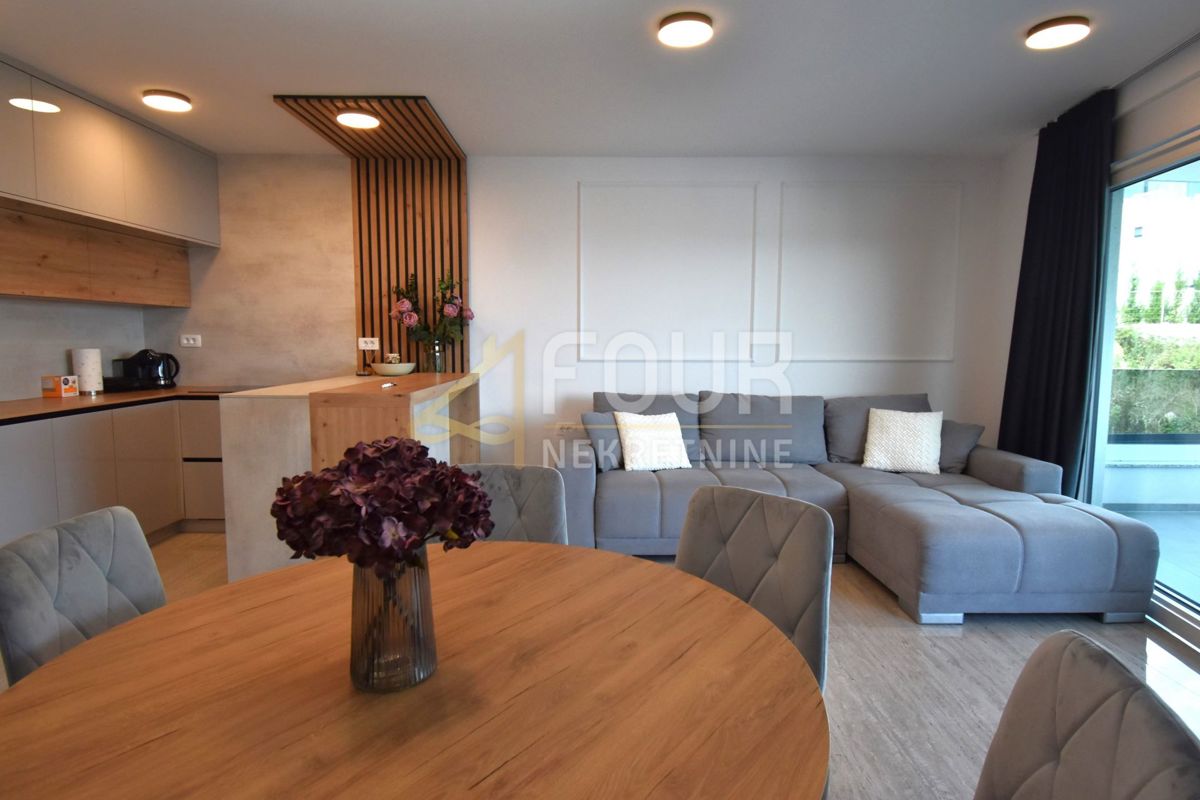 Stanovanje Malinska, Malinska-Dubašnica, 88,40m2