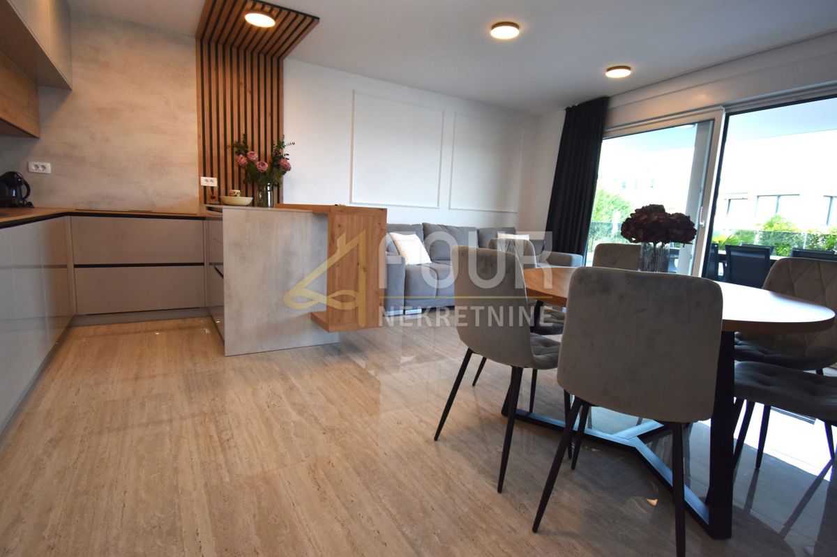 Stanovanje Malinska, Malinska-Dubašnica, 88,40m2