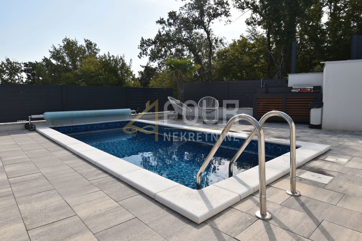 Stanovanje Malinska, Malinska-Dubašnica, 88,40m2