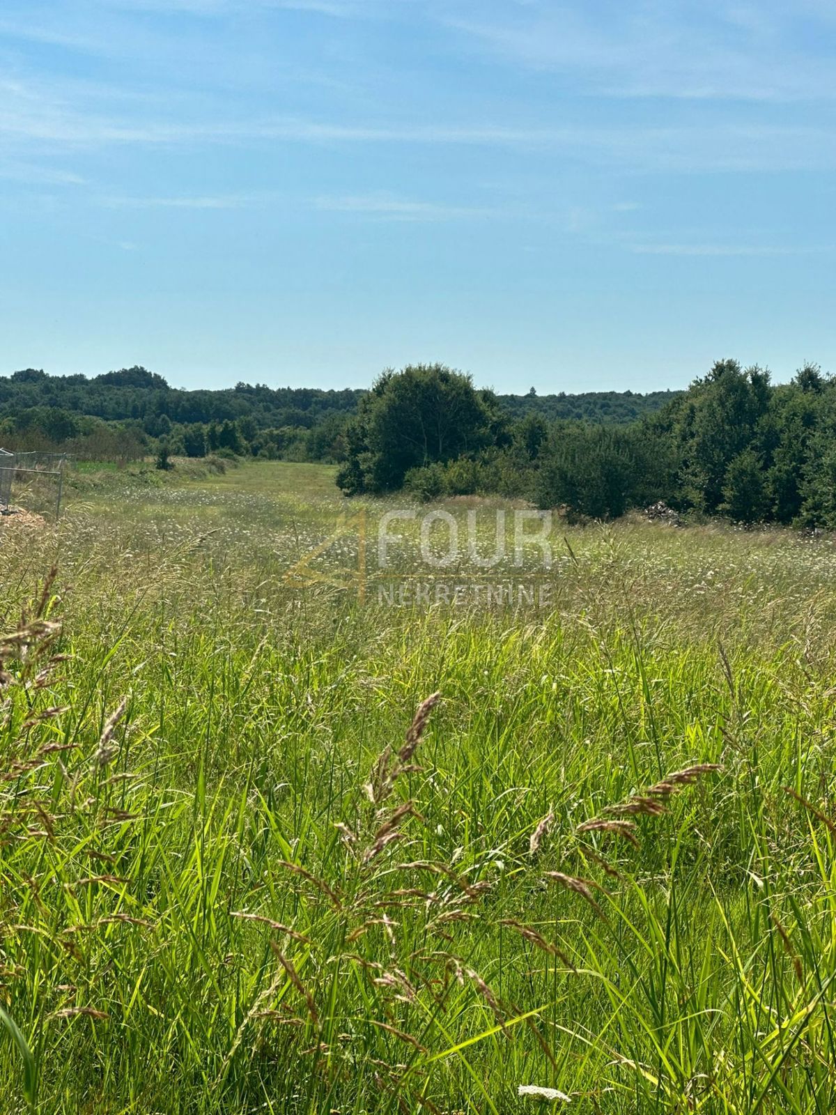 Zemljišče Barban, 3.890m2