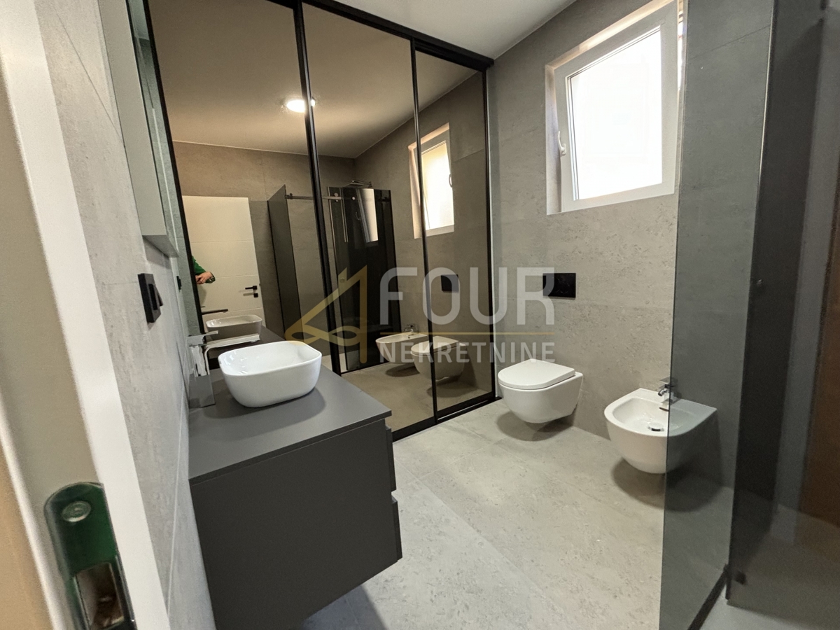 Hiša Kukuljanovo, Bakar, 127,42m2