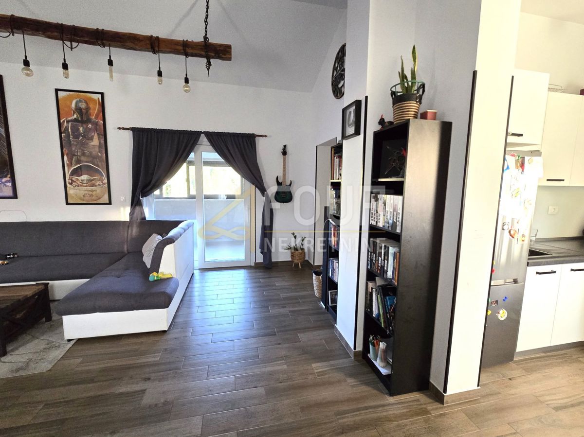 Stanovanje Cres, 85,50m2