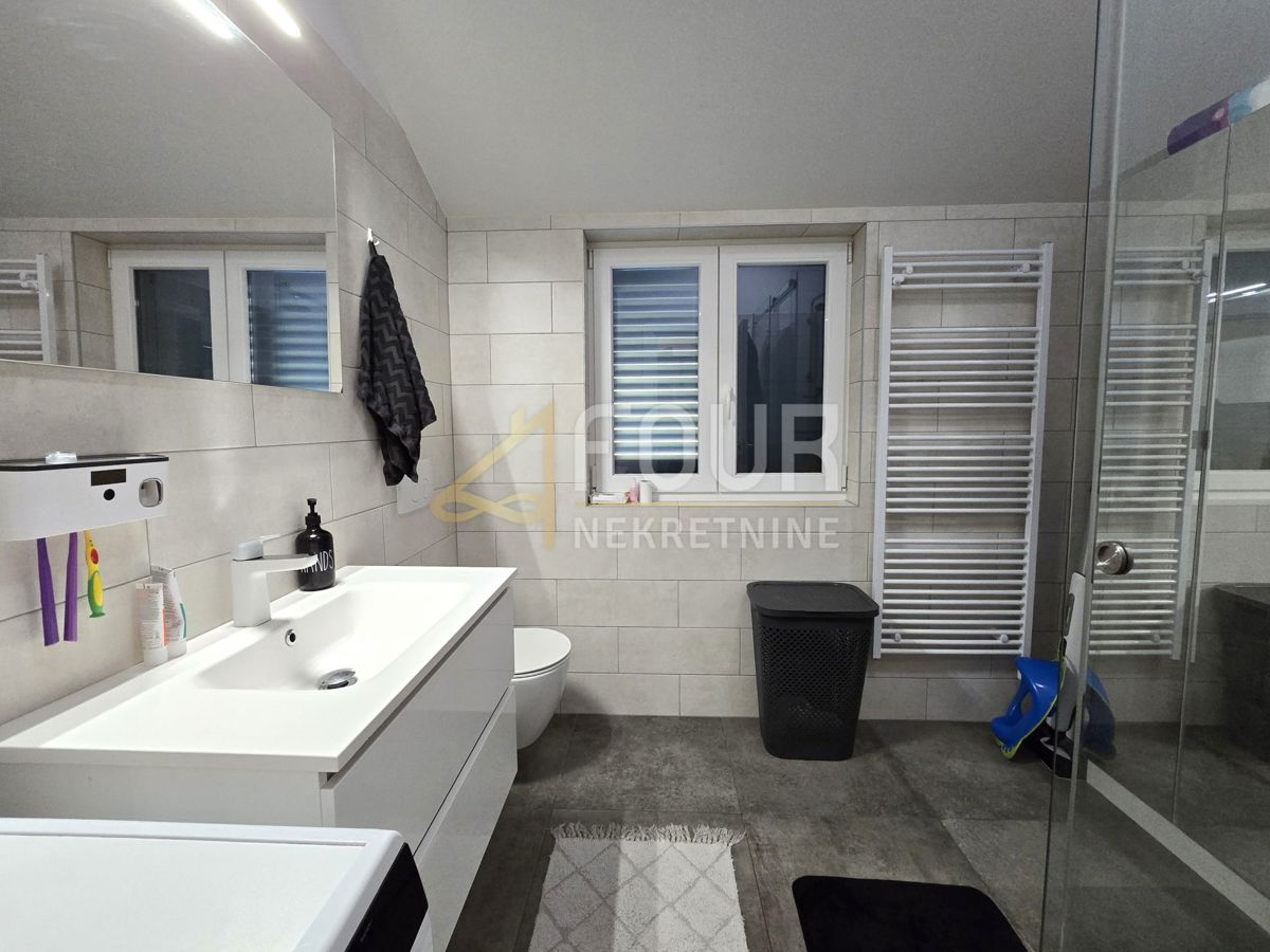 Stanovanje Cres, 85,50m2