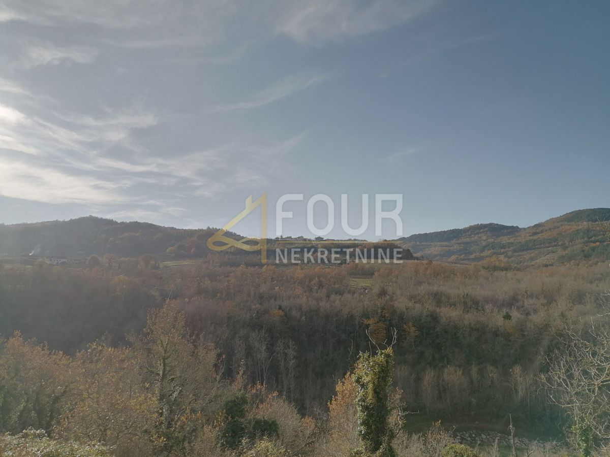 Zemljišče Motovun, 1.788m2