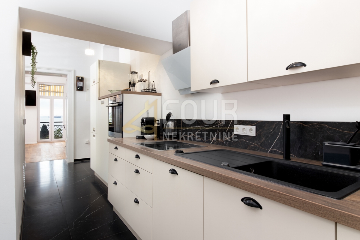 Stanovanje Opatija - Centar, Opatija, 100,07m2