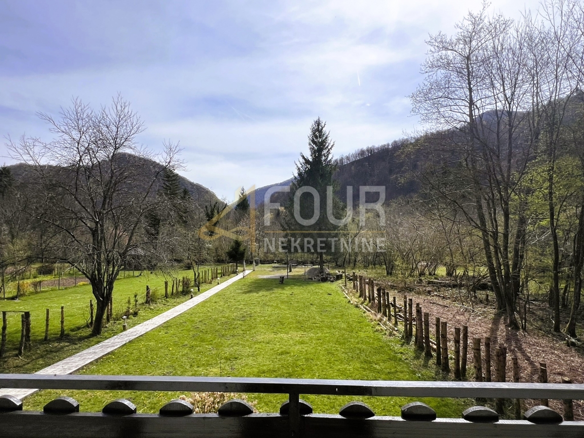 Hiša Brod na Kupi, Delnice, 168m2