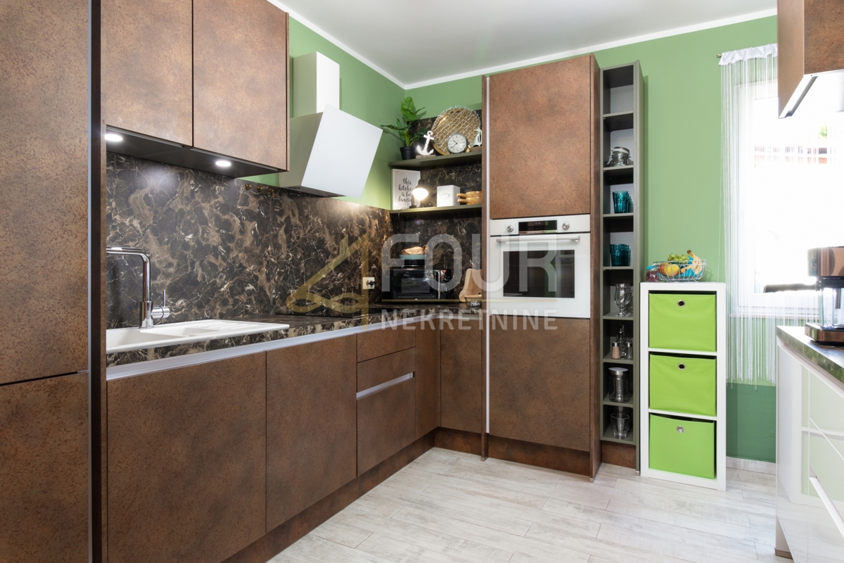 Stanovanje Opatija - Centar, Opatija, 97,70m2