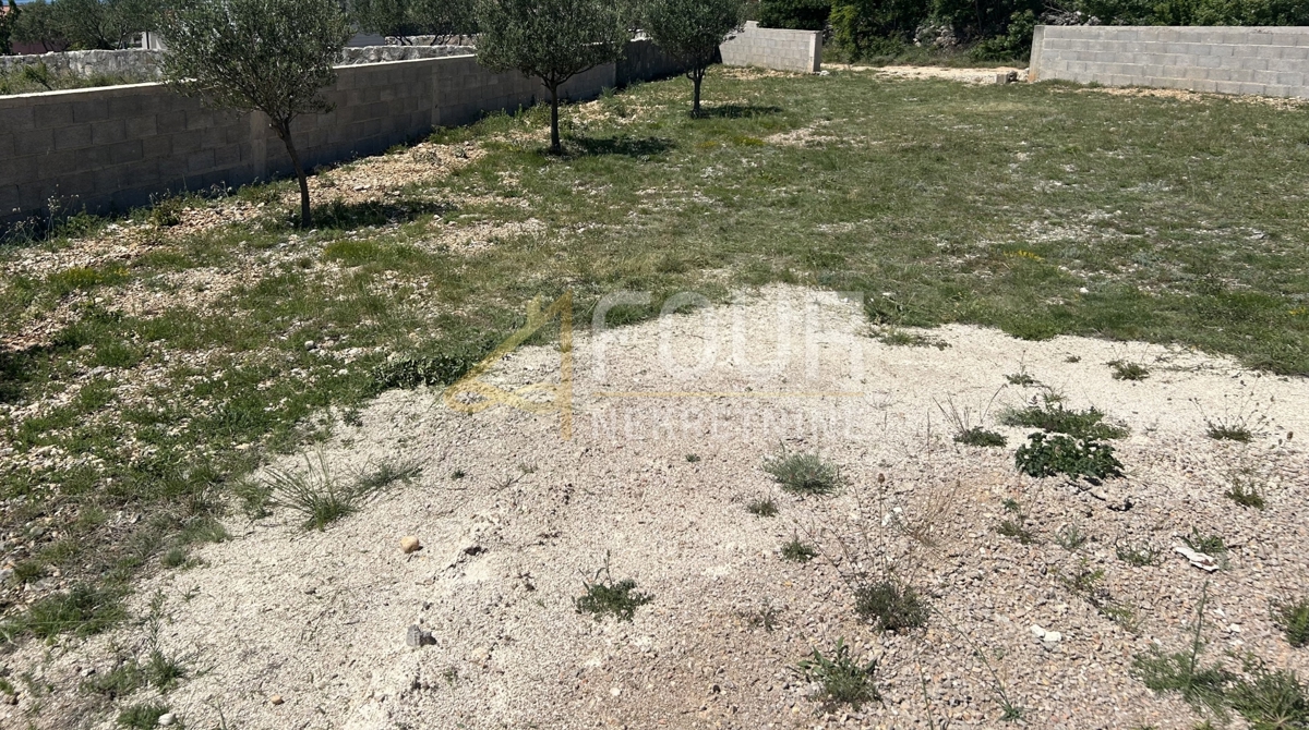 Hiša Maslenica, Jasenice, 81m2