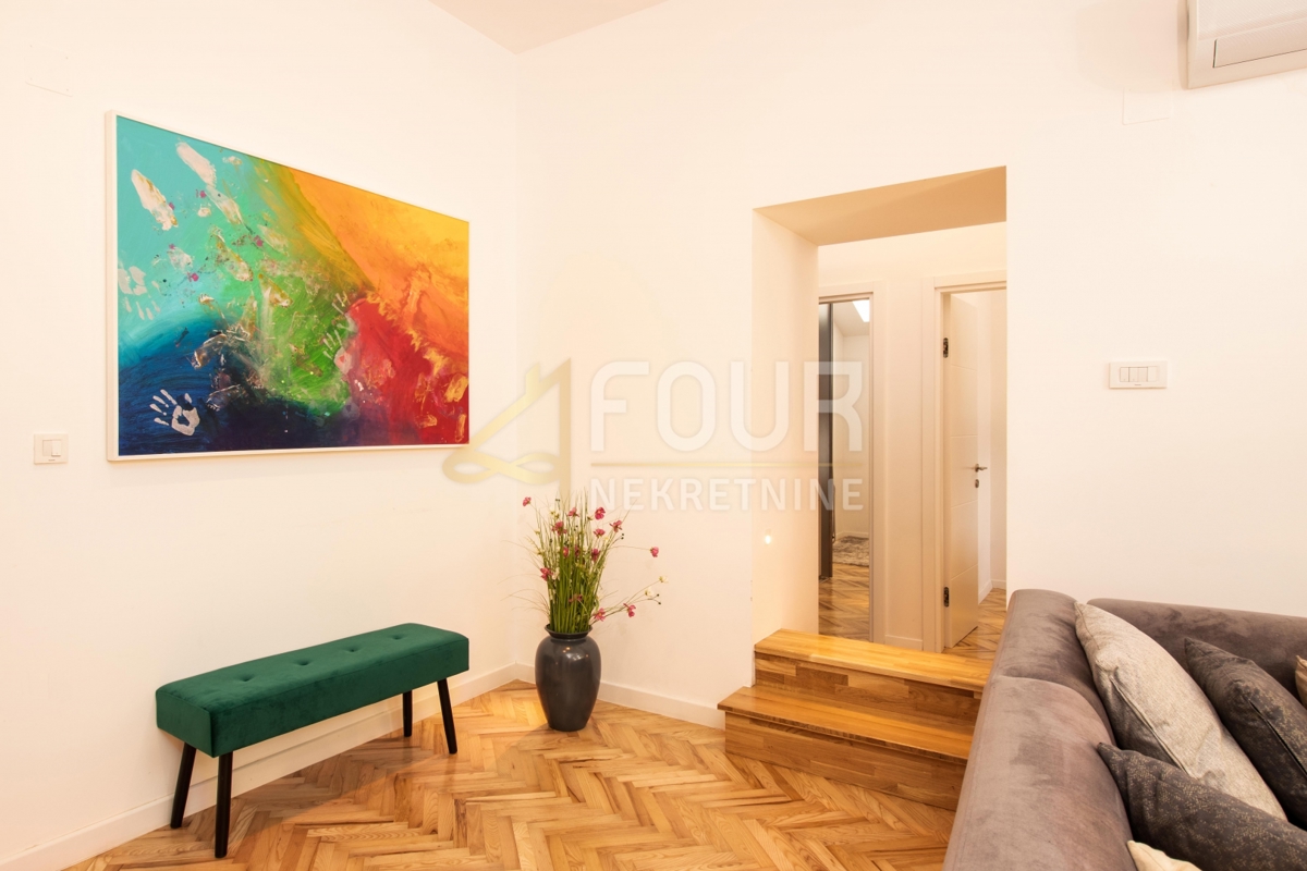 Stanovanje Opatija - Centar, Opatija, 74,22m2