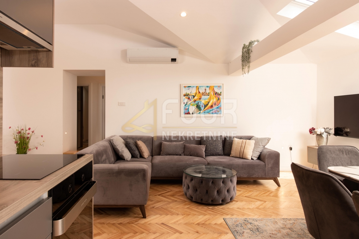 Stanovanje Opatija - Centar, Opatija, 74,22m2