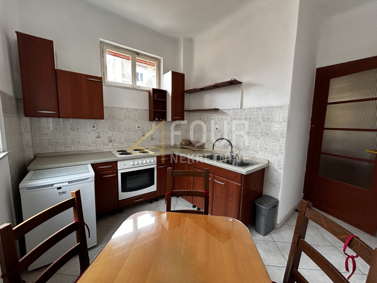 Stanovanje Centar, Rijeka, 68m2