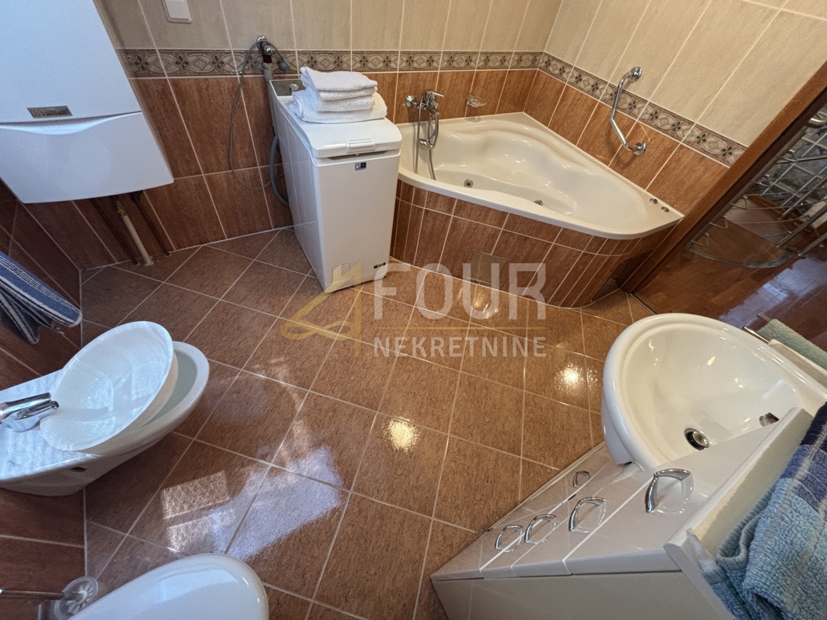 Stanovanje Ičići, Opatija - Okolica, 92,18m2