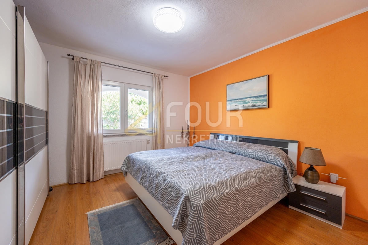 Hiša Nova Vas, Poreč, 355,66m2