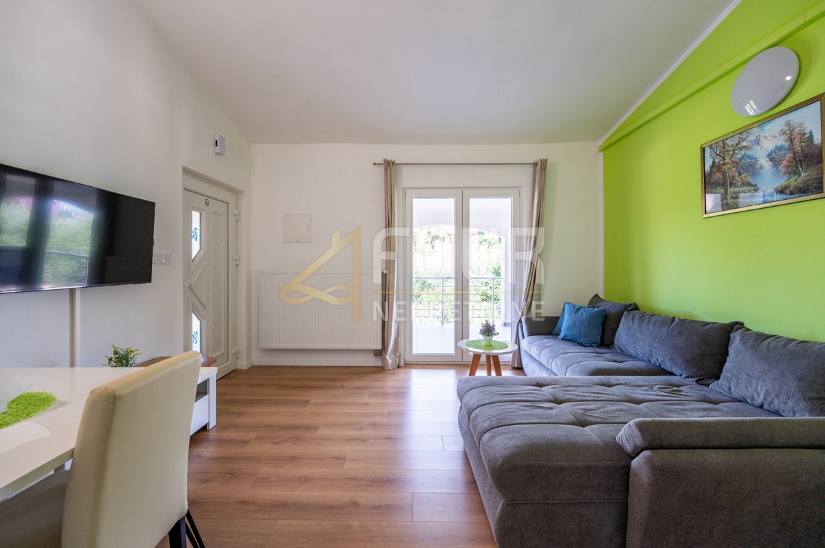 Hiša Nova Vas, Poreč, 355,66m2