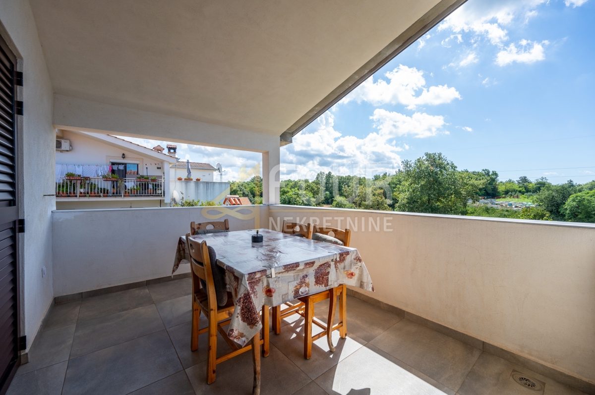 Hiša Nova Vas, Poreč, 355,66m2