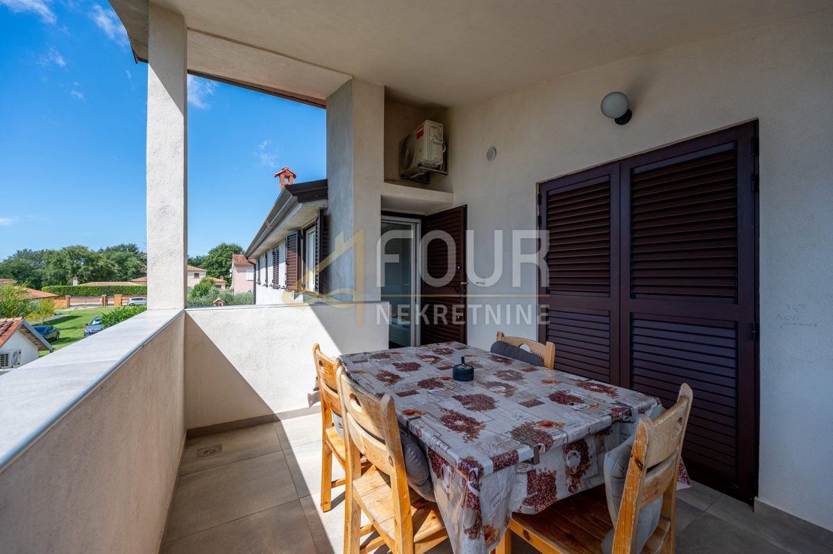 Hiša Nova Vas, Poreč, 355,66m2