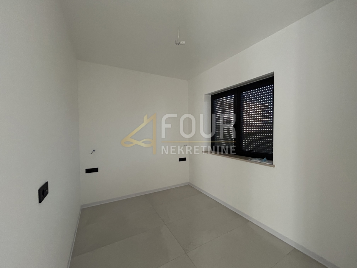 Stanovanje Poreč, 200m2