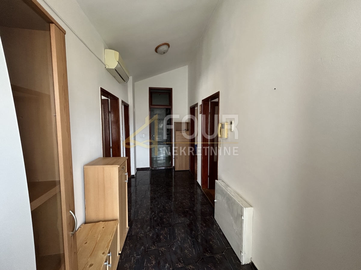 Hiša Centar, Pula, 39m2