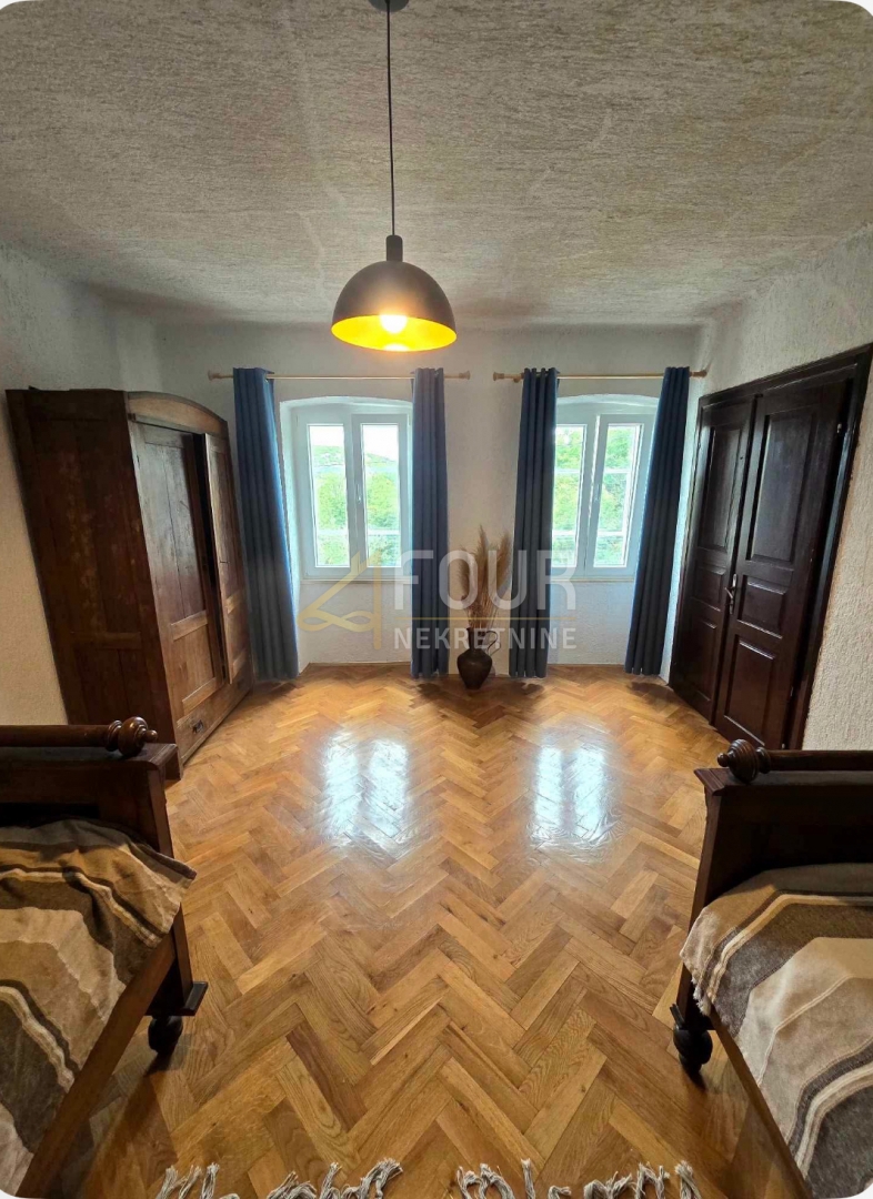 Hiša Grižane-Belgrad, Vinodolska Općina, 120m2