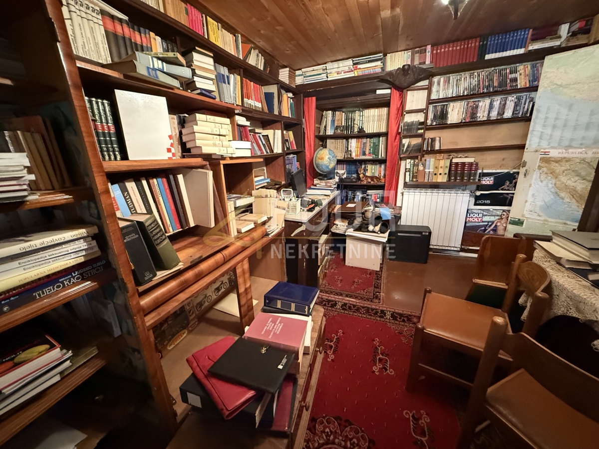 Hiša Kastav, 300m2
