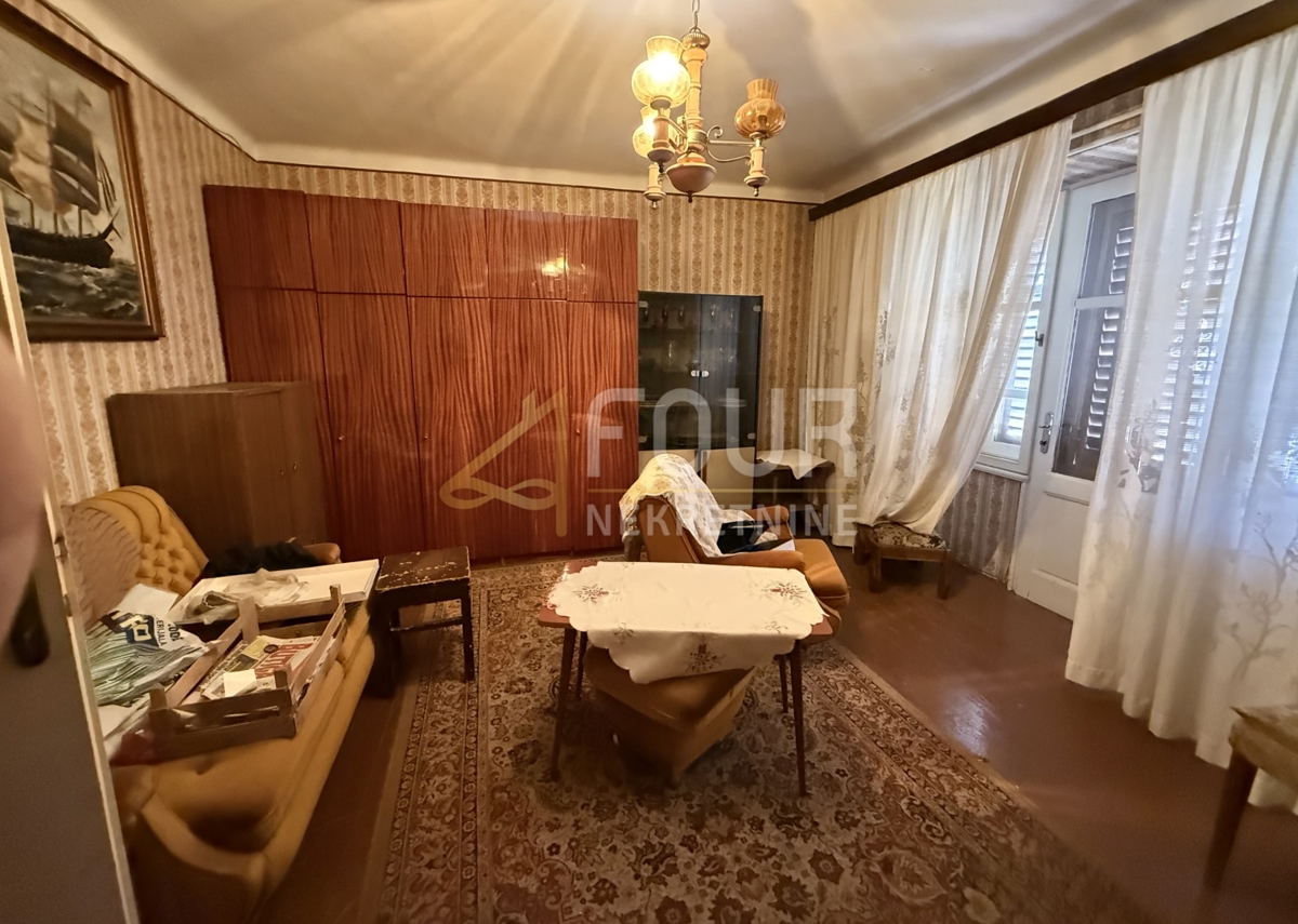 Hiša Kastav, 300m2