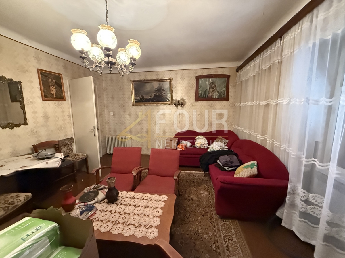 Hiša Kastav, 300m2