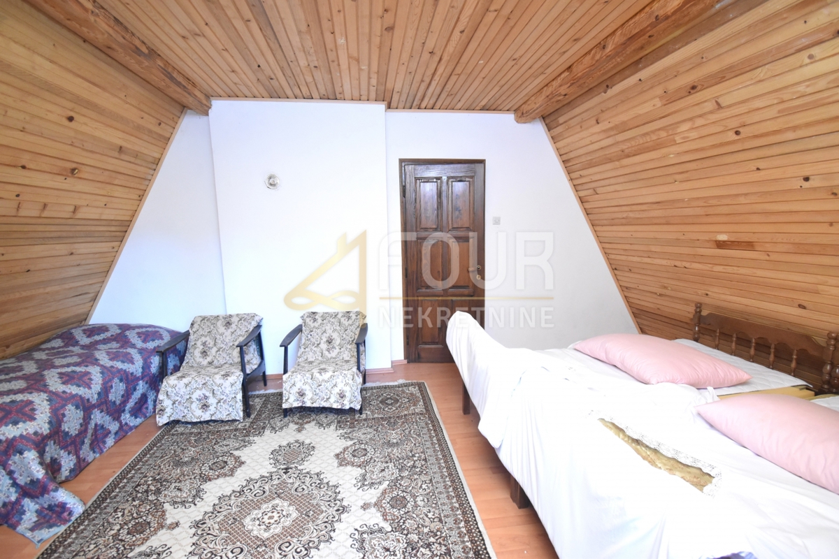 Hiša Tršće, Čabar, 250m2