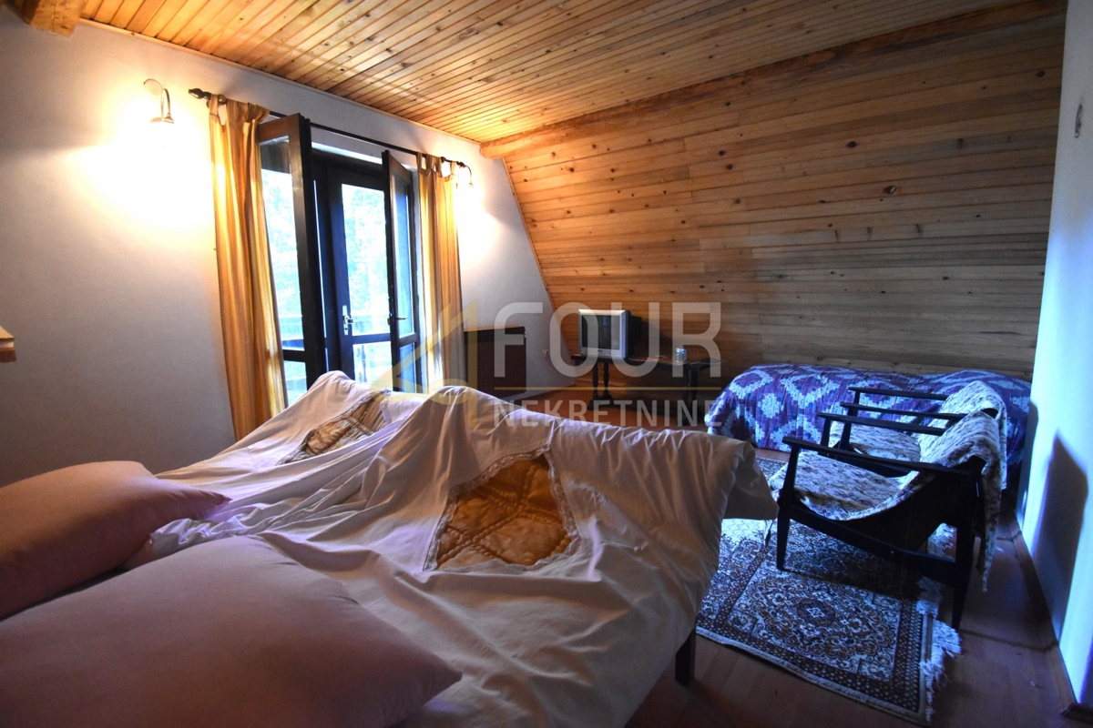 Hiša Tršće, Čabar, 250m2