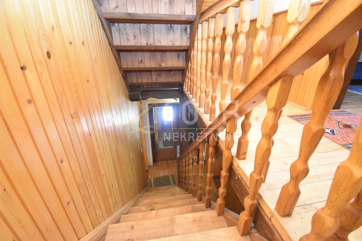 Hiša Tršće, Čabar, 250m2