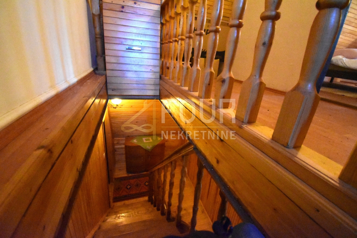 Hiša Tršće, Čabar, 250m2