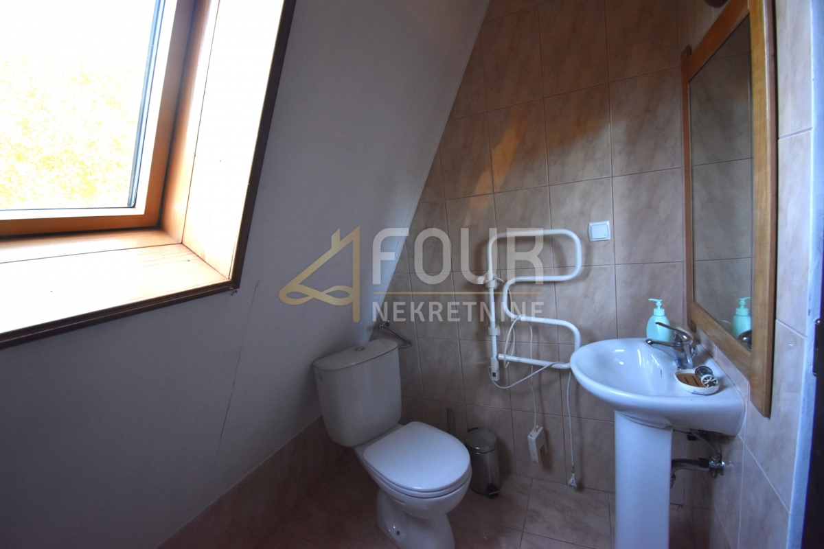Hiša Tršće, Čabar, 250m2