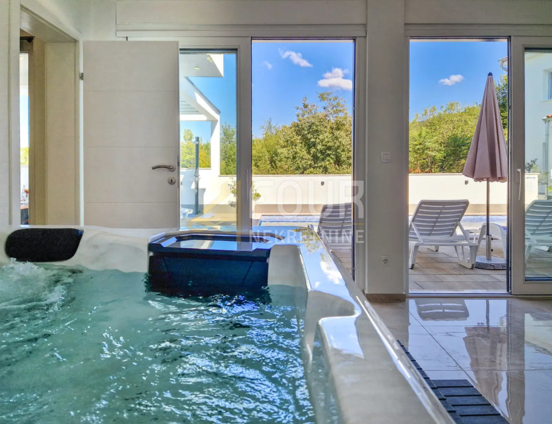 Hiša Jadranovo, Crikvenica, 175m2