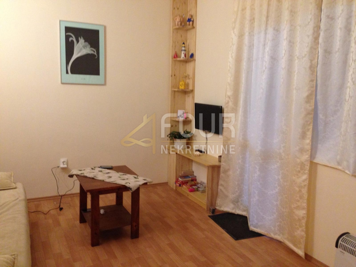 Hiša Novi Vinodolski, 110m2