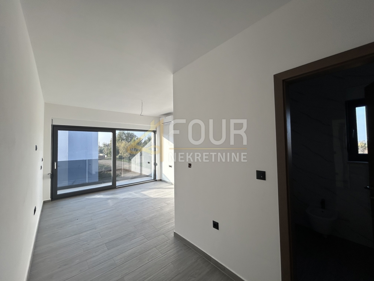 Hiša Tar, Tar-Vabriga, 242m2